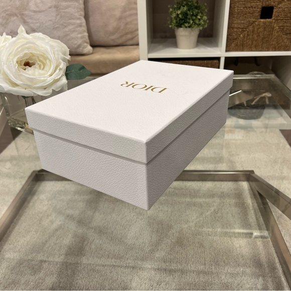 Dior Shoe Box - Picture 3 of 8